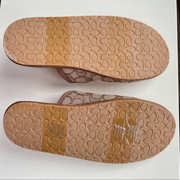 BNWT COACH Jacquard Slippers / Slides Size 8 - Picture 8 of 10